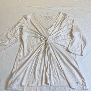 Eddie Bauer - 3/4 length sleeve Faux Wrap Top - White/Cream XL